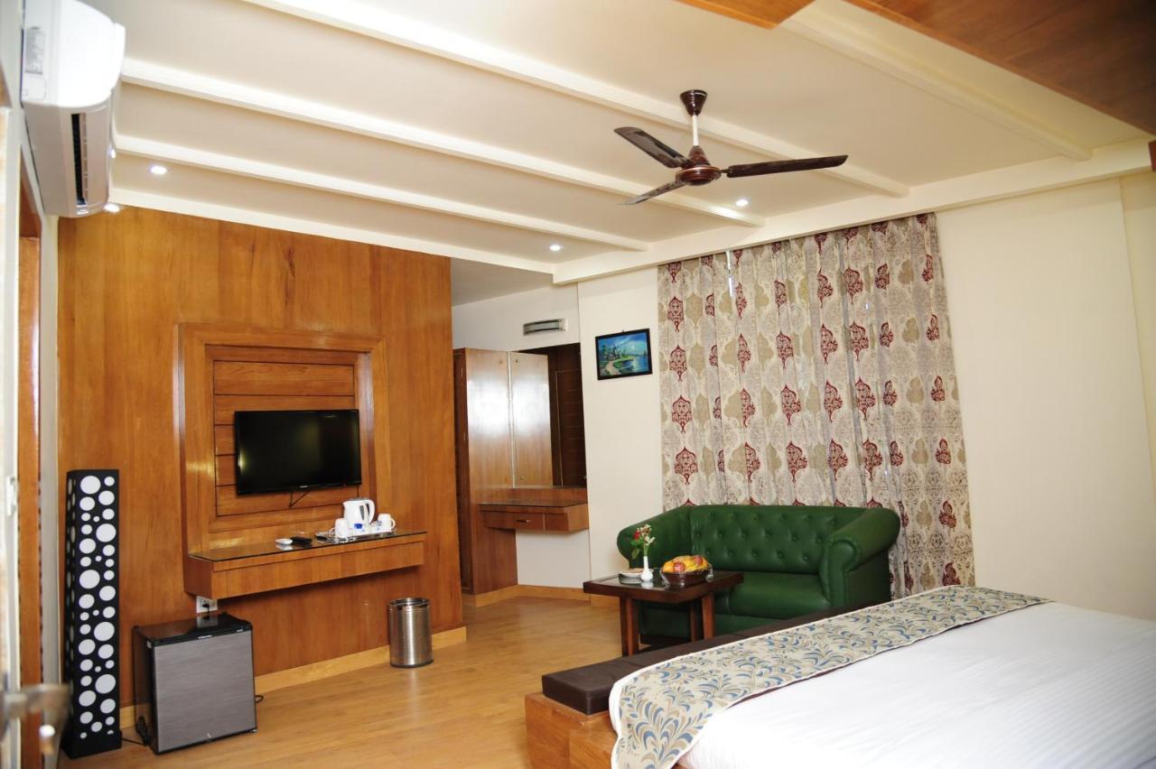 Hotel Grand Sharan Katra  Exterior photo